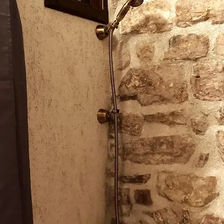 Rossovino Stone Loft