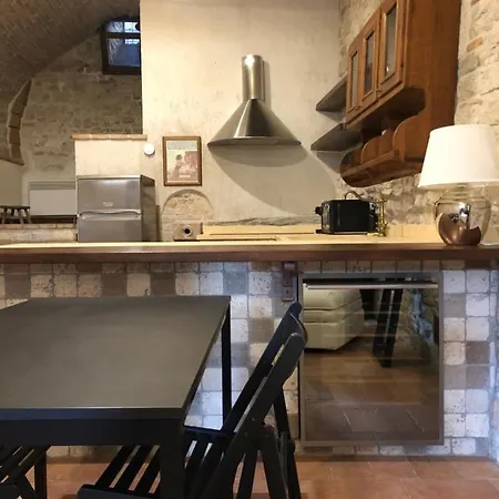 Rossovino Stone Loft